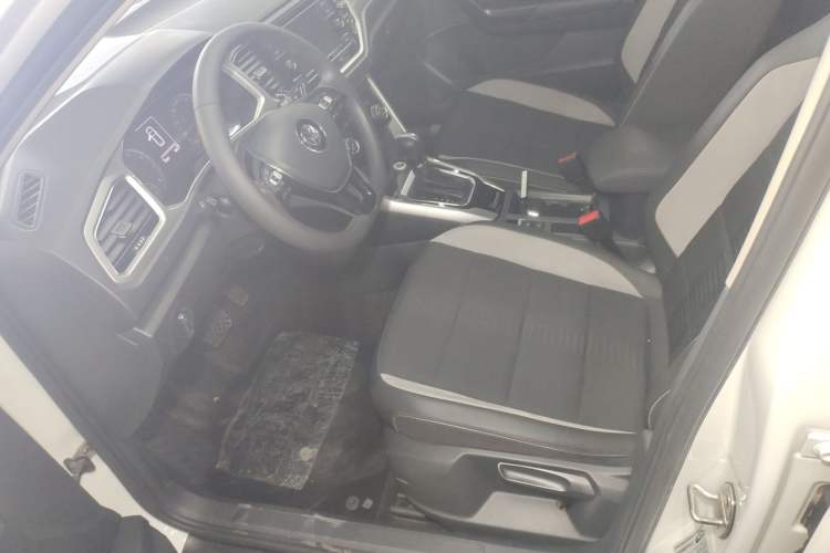 Used Volkswagen T-ROC 2020 280TSI DSG Two-Wheel-Drive Elite Version Left Front Seat