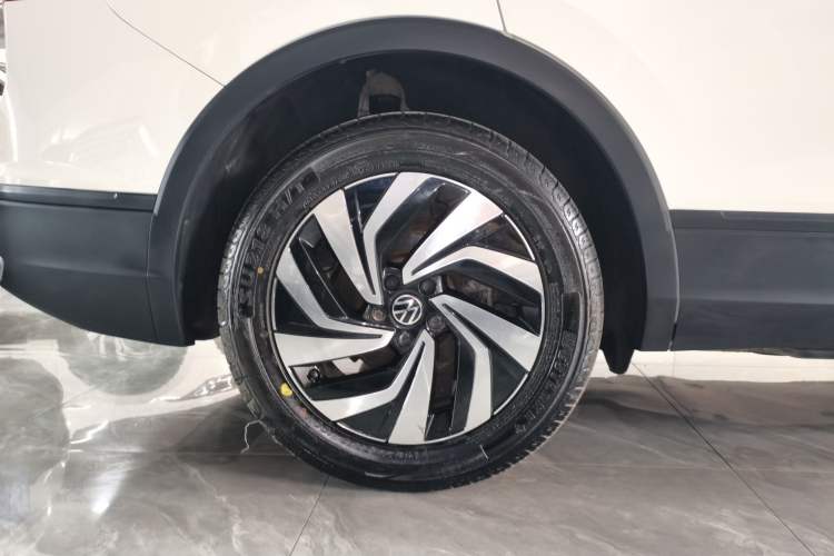 Used Volkswagen Tiguan L 2022 330TSI Automatic Two-Wheel Drive Comfort Edition
