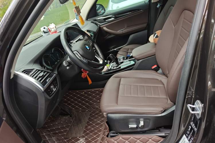 Used BMW X3 2018 xDrive25i Luxury Package China VI Emission Standard
