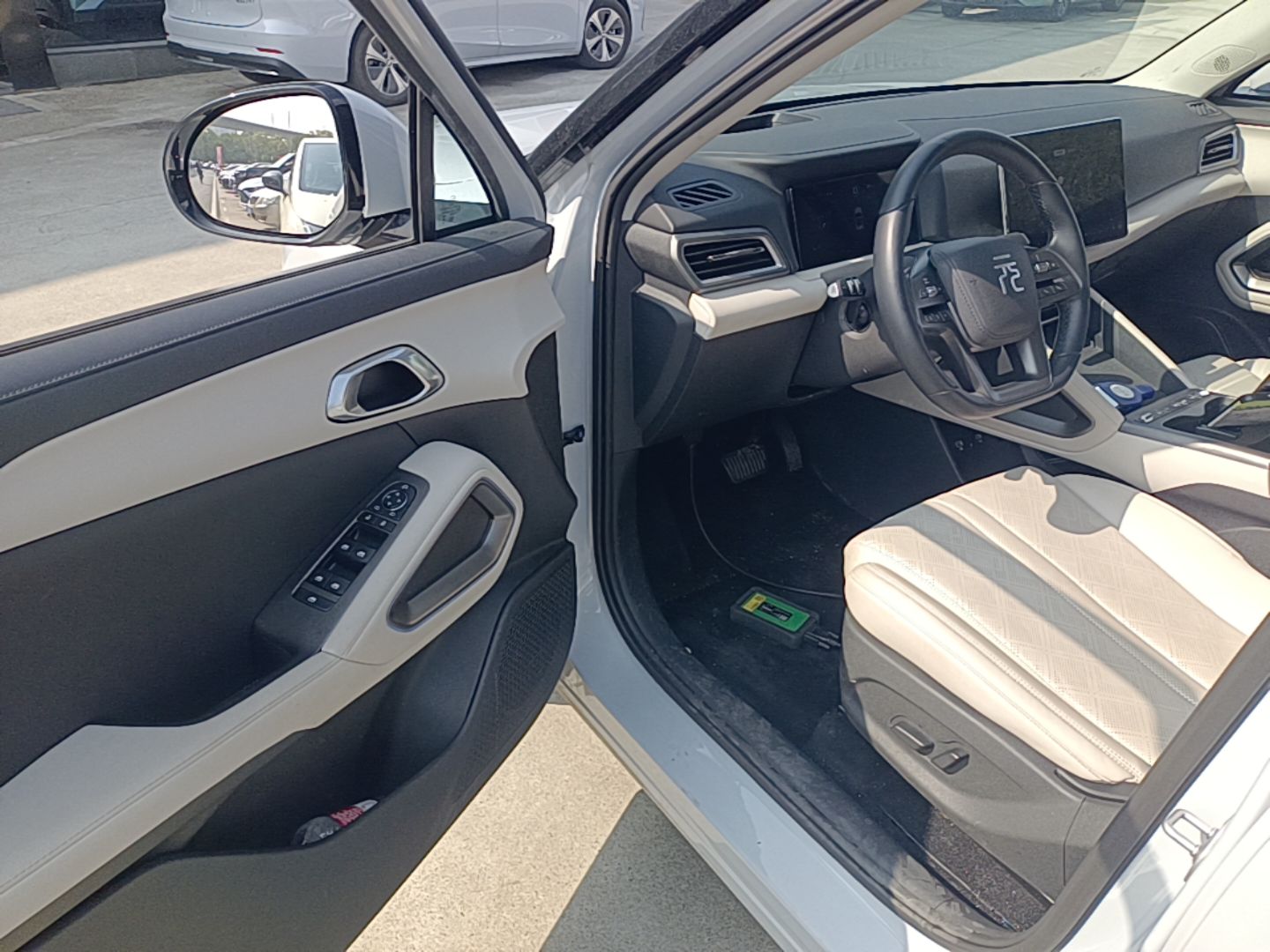 BYD Yuan UP 2025 Intelligent Driving Version 401 km Beyond-Range Edition — снимка 18
