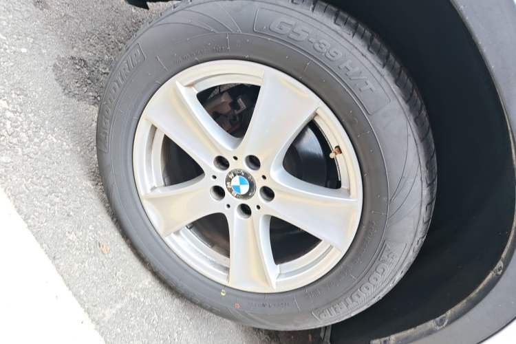 Used BMW X5 2011 xDrive35i Leading Model Right Rear Wheel Hub