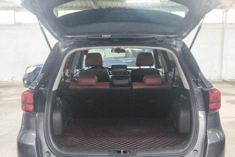 Used CHANGAN CS75 2022 Blue Whale Edition 1.5T DCT Prestige Model
