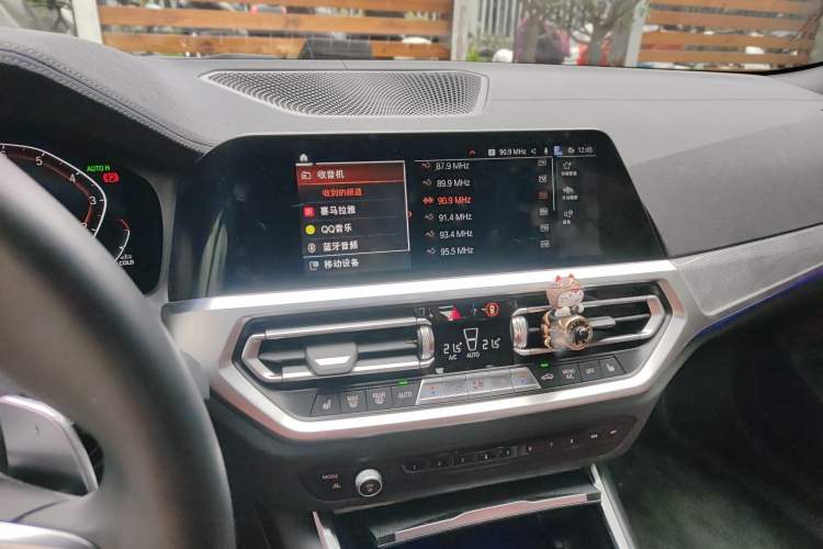 Used BMW 4 Series 2022 Second Facelift 430i Convertible M Sport Night Edition Package
