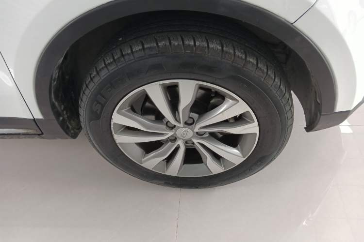 Used Geely Auto Emgrand X7 Sport 2016 1.8TD Automatic Smart Connectivity Version
