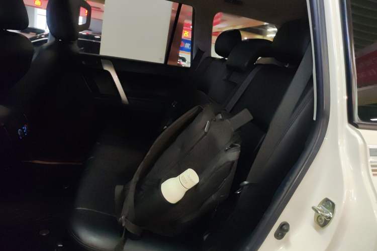 Used Toyota Prado 2018 3.5L Automatic SX Left Rear Seat