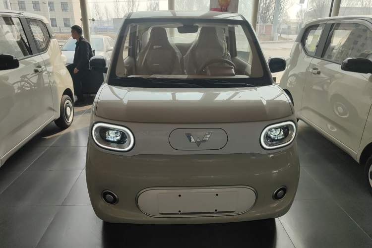 Used Wuling Hongguang MINIEV 2024 3rd Generation 215km Youth Edition