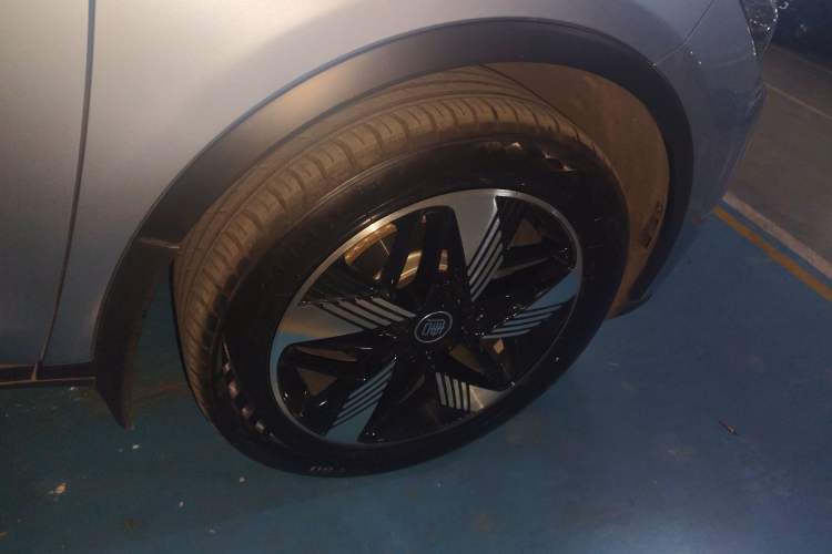 Used BYD Tang New Energy 2023 DM-i Champion Edition 112KM Prestige Model