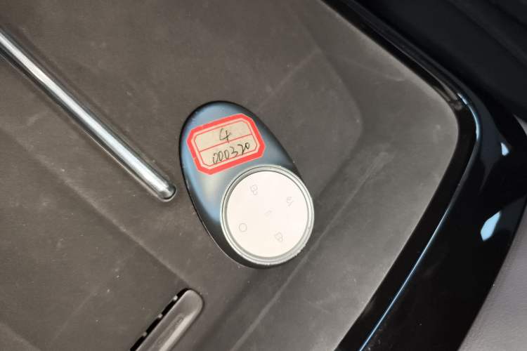 Used AION V 2024 Aion Tyrannosaurus 650 LiDAR Edition
