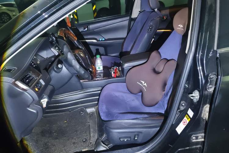 Used Toyota Camry 2016 2.5G 10th Anniversary Deluxe Navigation Edition