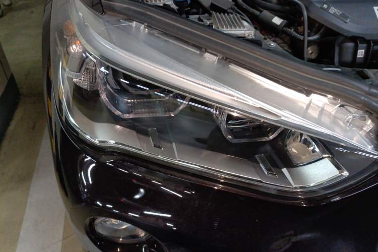 Used BMW X1 New Energy 2018 xDrive25Le Luxury Model Right Front Headlight