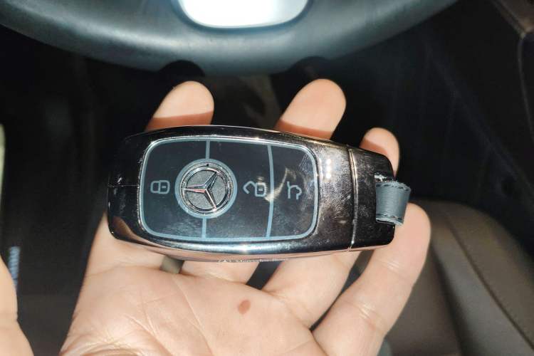 Used Mercedes-Benz GLE 2022 Refreshed GLE 350 4MATIC Dynamic Edition Vehicle Key