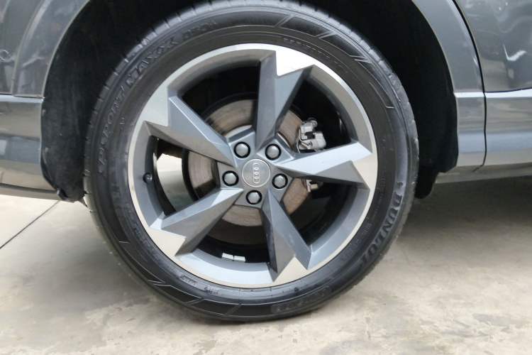 Used Audi Q3 2021 35 TFSI Fashion Dynamic Model