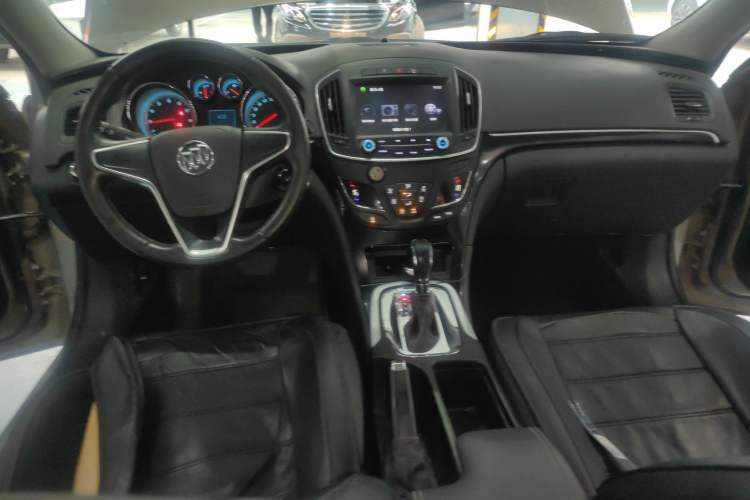 Used Buick Regal 2015 1.6T Leading Technology Model Center Console