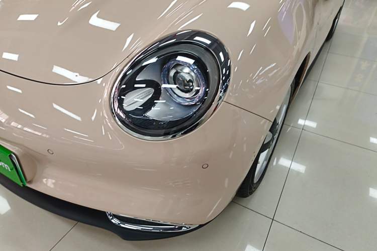 Used ORA Good Cat 2021 400km Standard Range Venus Edition Lithium Iron Phosphate