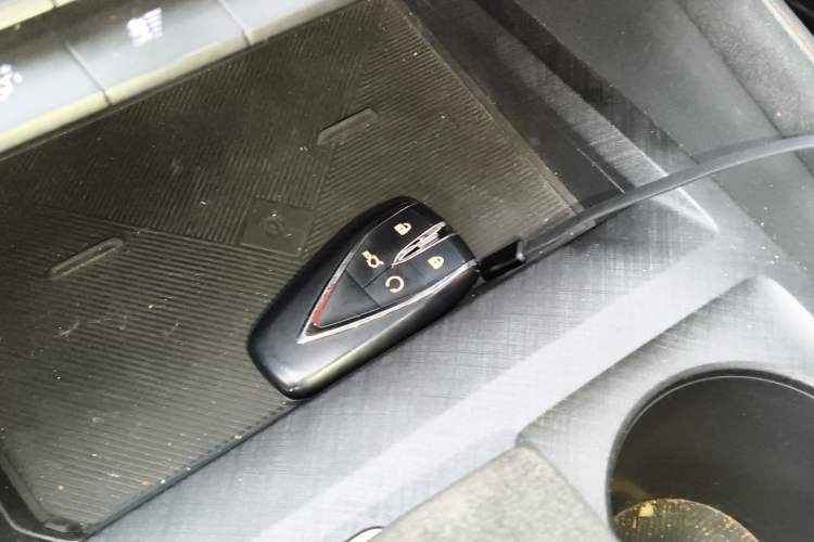 Used CHANGAN UNI-V 2022 2.0T Leading-Speed Edition
