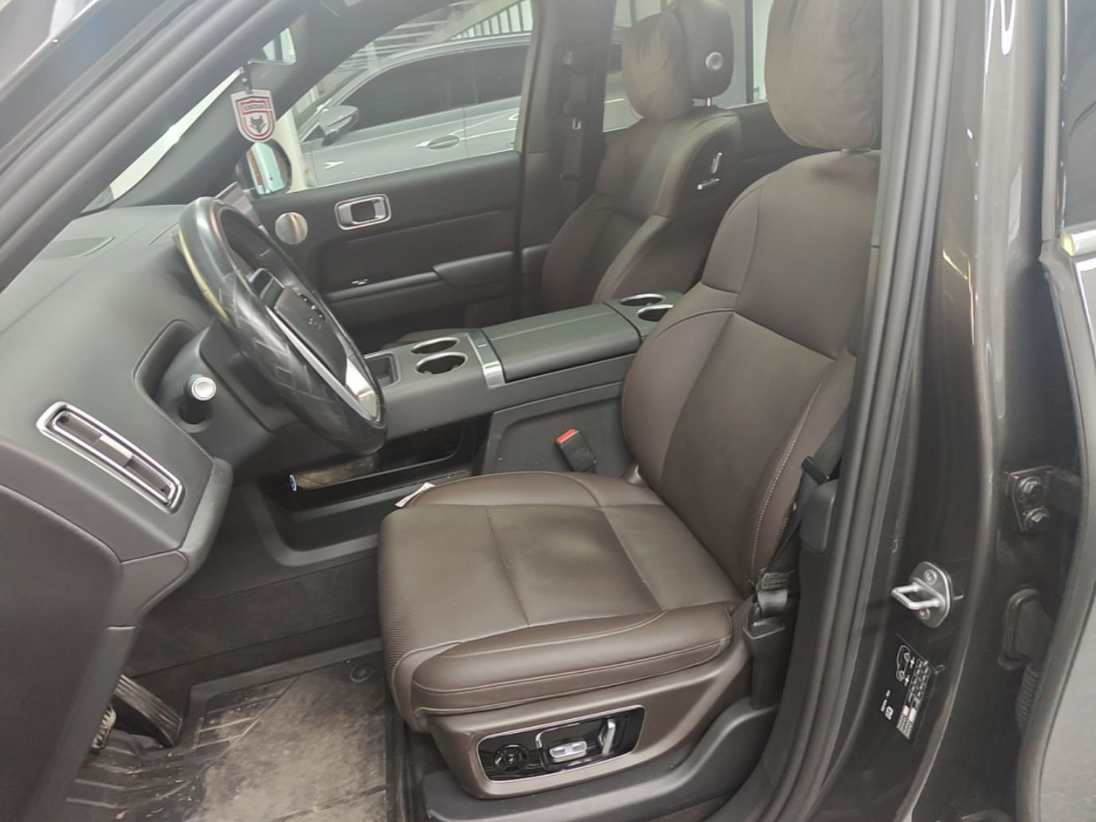 Interior delantero