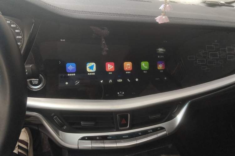 Used Geely Auto Emgrand GT 2020 1.5T MHEV Yaoxiang Edition Audio And AC Panel