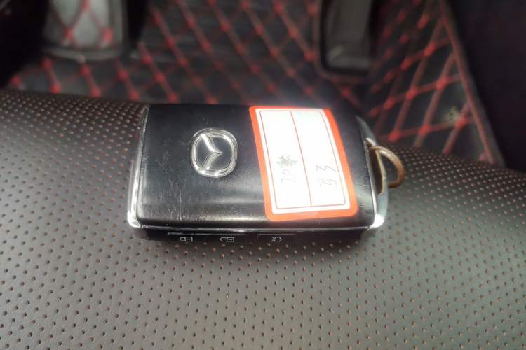 Used Mazda 3 Axela 2020 2.0L Automatic Zhiya Edition Vehicle Key
