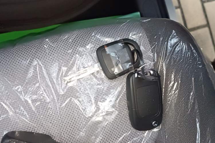 Used Wuling Zhiguang New Energy 2025 Model 305km Ambitious Edition