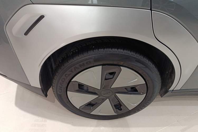 Used AION Y 2023 Plus 510 Enjoy Edition