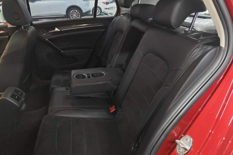 Used Volkswagen Golf 2019 280TSI DSG Luxury Version China VI Standard