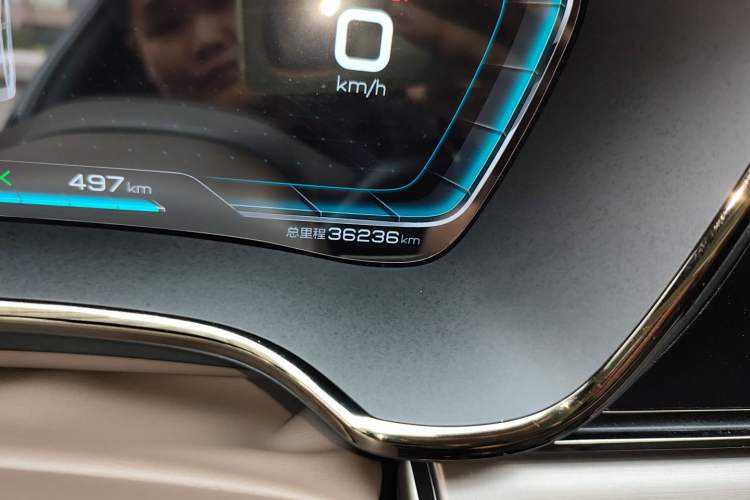 Used BYD Han 2021 EV Standard Range Luxury Model Odometer Close Up