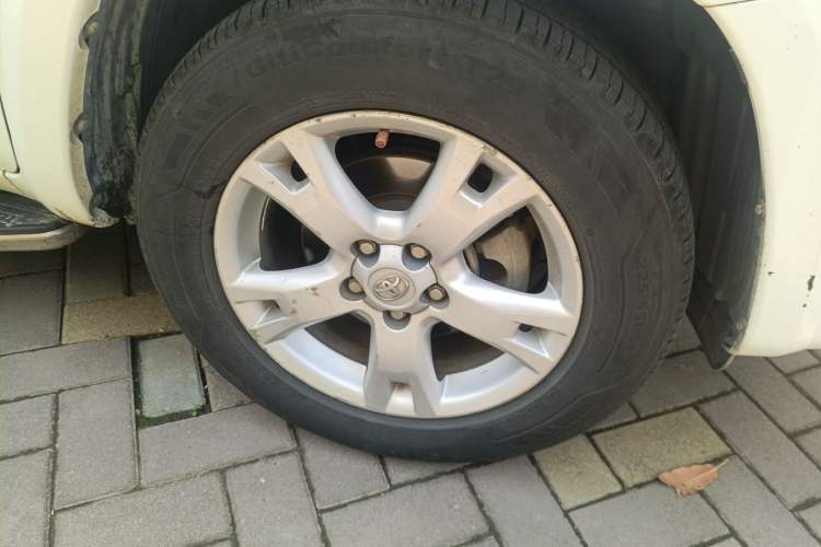 Used Toyota RAV4 2011 2.4L Automatic 4x4 Luxury Edition