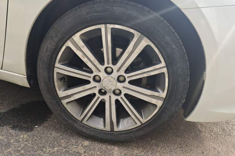 Used Peugeot 408 2014 1.8L Automatic Luxury Edition