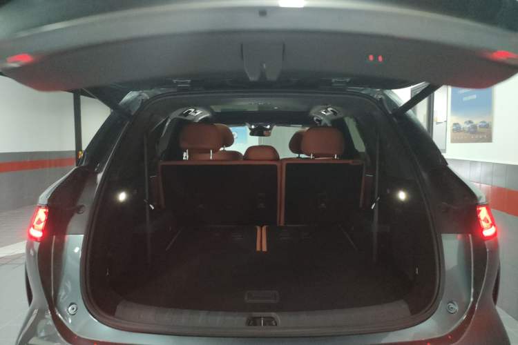 Used BYD Tang L 2025 DM 175KM Drone Player Edition