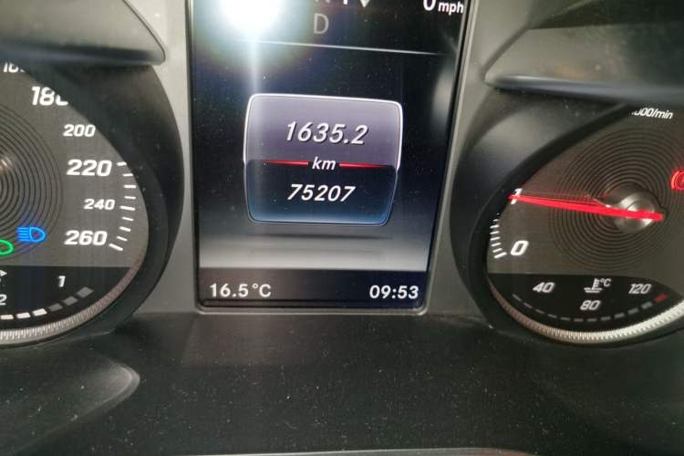 Used Mercedes-Benz C-Class 2016 C 180 L Sport Edition
