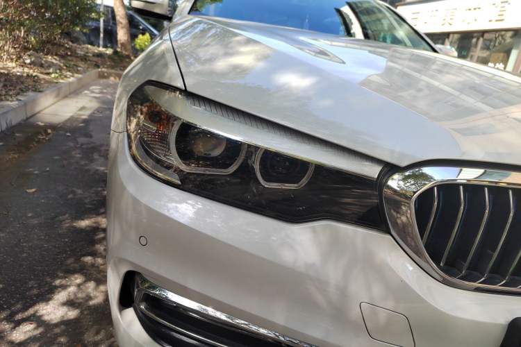 Used BMW 5 Series New Energy 2018 530Le Luxury Package Right Front Headlight