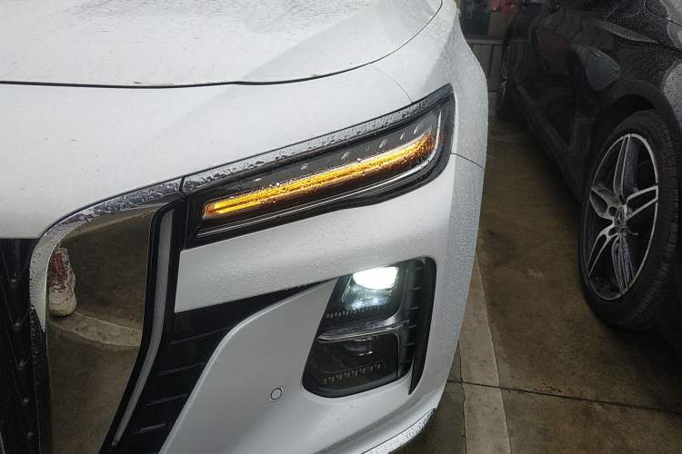 Used Hongqi H5 2023 1.5T DCT Smart Connect Flagship Edition