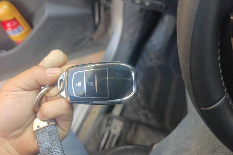 Used Toyota Corolla Cross 2023 2.0L Deluxe Edition
