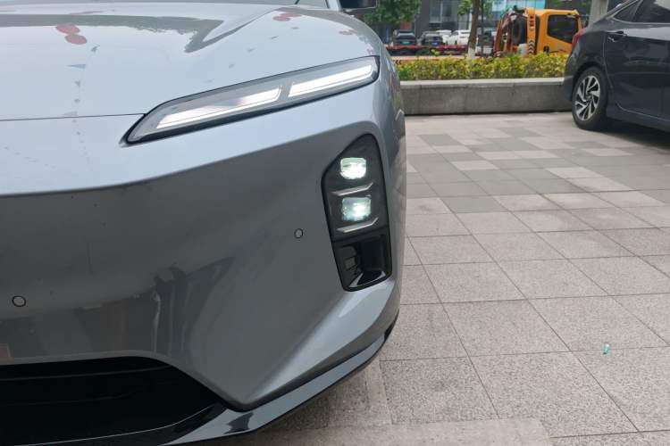 Used Nio ET5T 2025 75 kWh Touring
