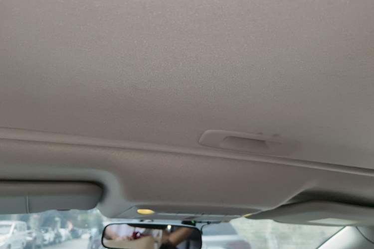 Used Nissan Sylphy 2018 1.6XV CVT Deluxe Edition Headliner