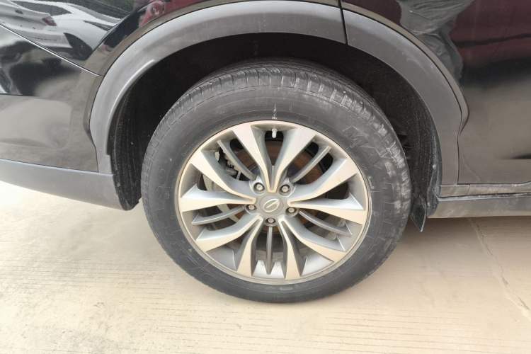 Used GAC Trumpchi GS8 2017 320T Four-Wheel Drive Luxury Smart Connectivity Version (7 Seats)