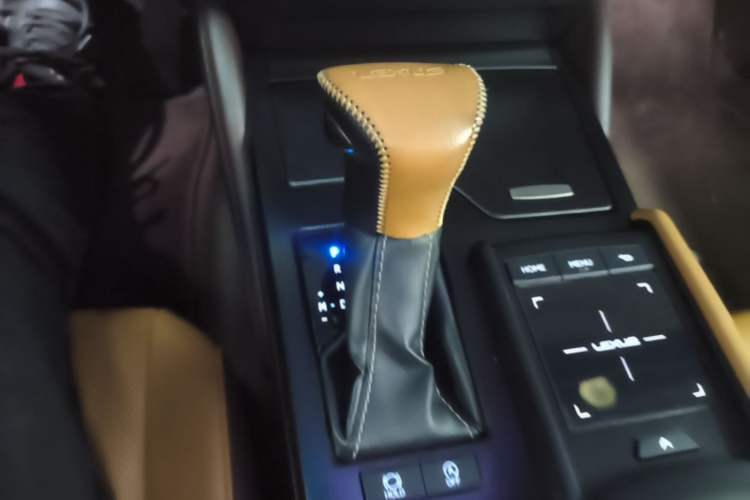 Used Lexus ES 2020 200 Excellence Edition
