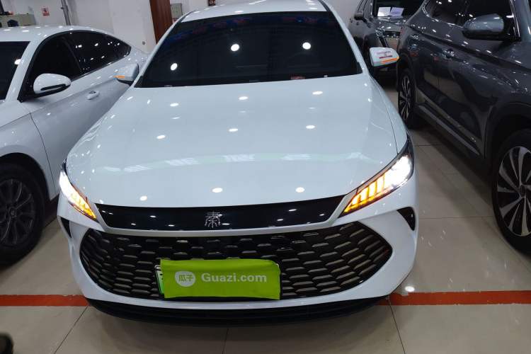 Used BYD Qin PLUS 2025 DM-i Smart Drive 55KM Leading Model