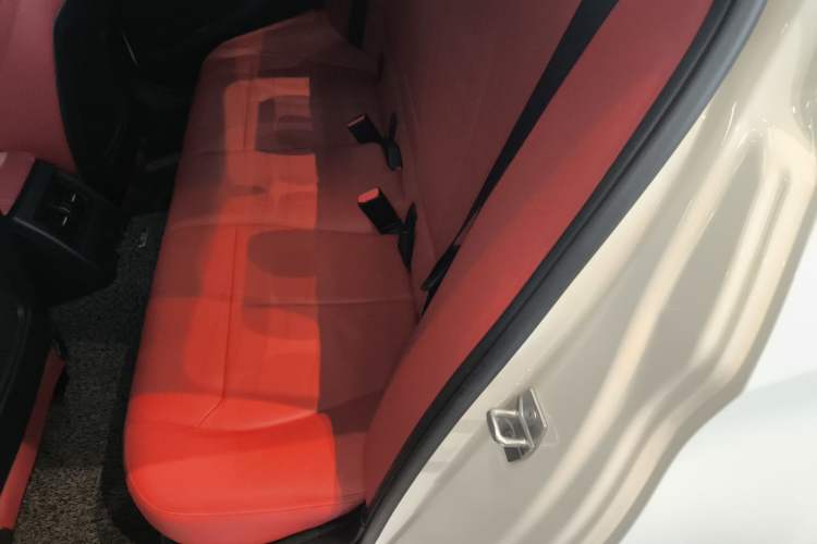 Used BMW 3 Series 2015 328i Sport Design Package Left Rear Seat