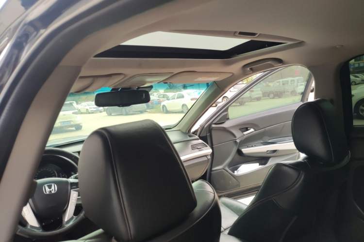 Used Honda Crosstour 2012 2.4L Luxury Edition
