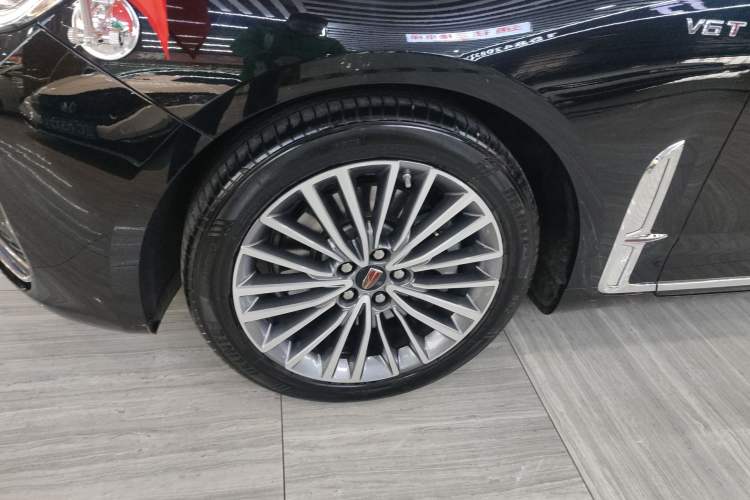 Used Hongqi H9 2023 2.0T Smart Connect Flagship Edition Left Front Wheel Hub