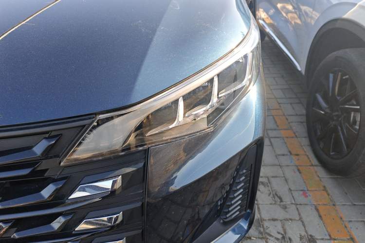 Used GAC Trumpchi M6 2021 PRO 270T DCT Luxury Edition