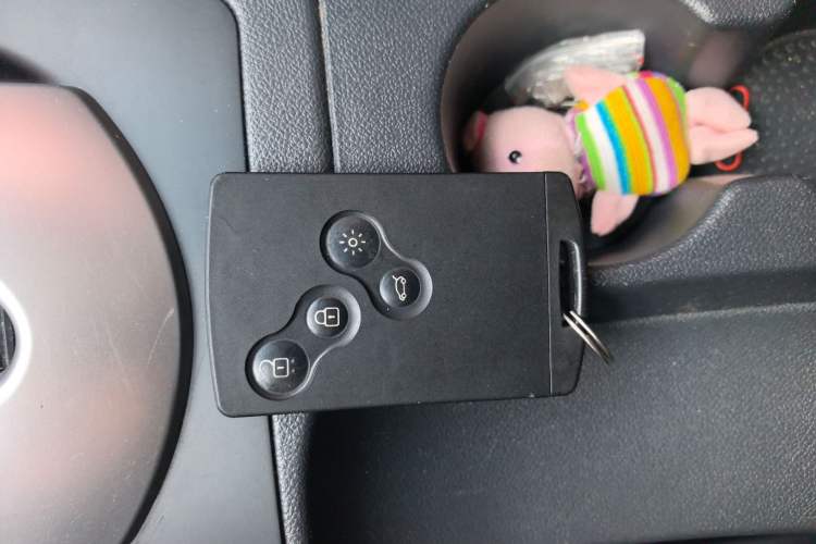 Used Renault Koleos 2014 Revised Version 2.0L Two-Wheel Drive Fashion Edition