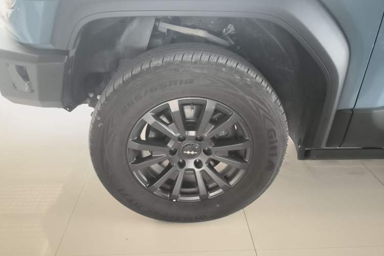 Used Formula Leopard Leopard 5 2023 Navigator Edition