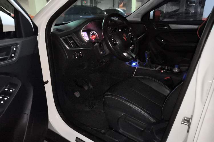 Used Roewe RX5 2018 20T Two-Wheel Drive Manual Flagship Edition Driver Seat