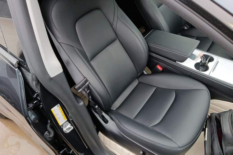 Used Tesla Model Y 2024 Rear-Wheel-Drive Version