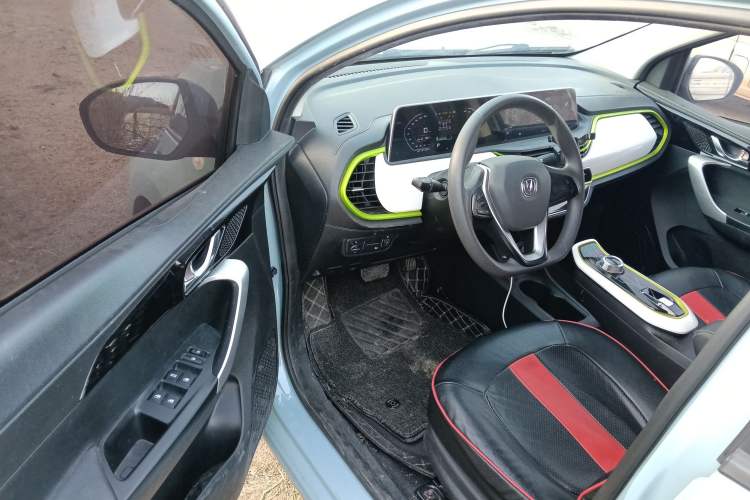 Used Oshan Benni E-Star 2022 Qingxin Edition Colorful Model Lithium Iron Phosphate