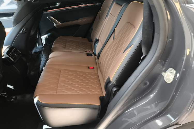 Used BYD Tang New Energy 2021 DM-i 112KM Prestige Model
