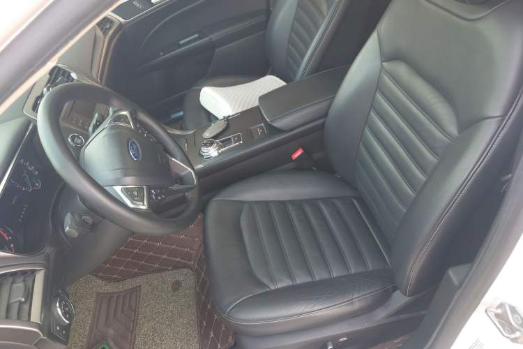 Used Ford Mondeo 2017 EcoBoost 200 Stylish Model
