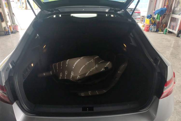 Used Skoda Superb 2016 TSI330 DSG Smart Drive Edition Trunk